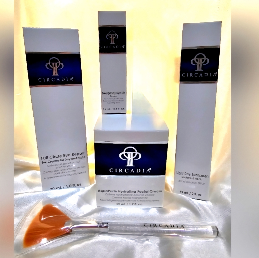 Circadia Skincare Item Luxury Line Anti- Aging 5 piece set